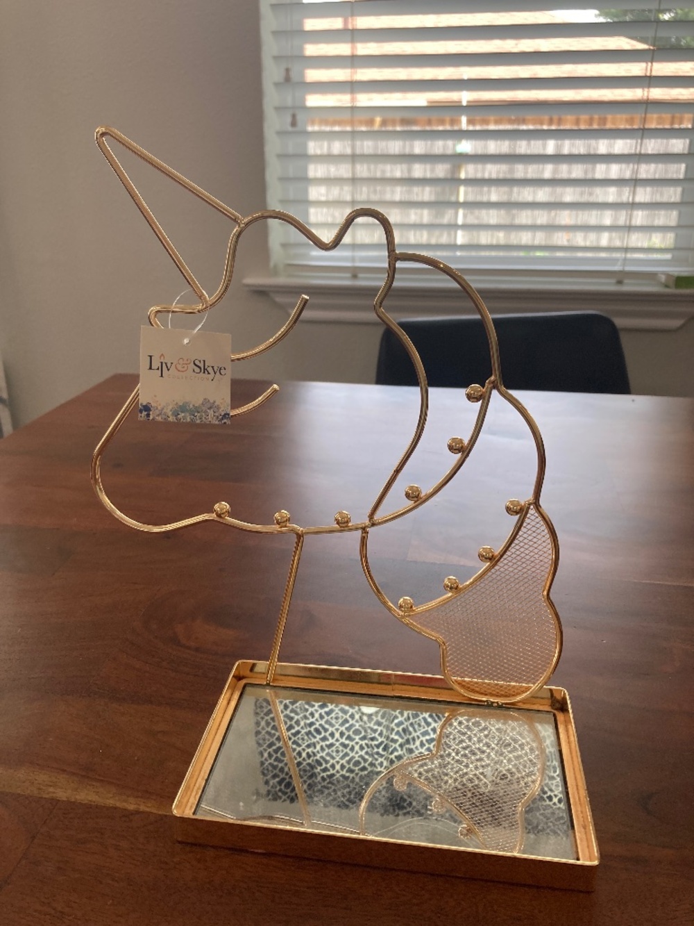 NWT Liv & Skye Gold Unicorn Jewelry Organizer